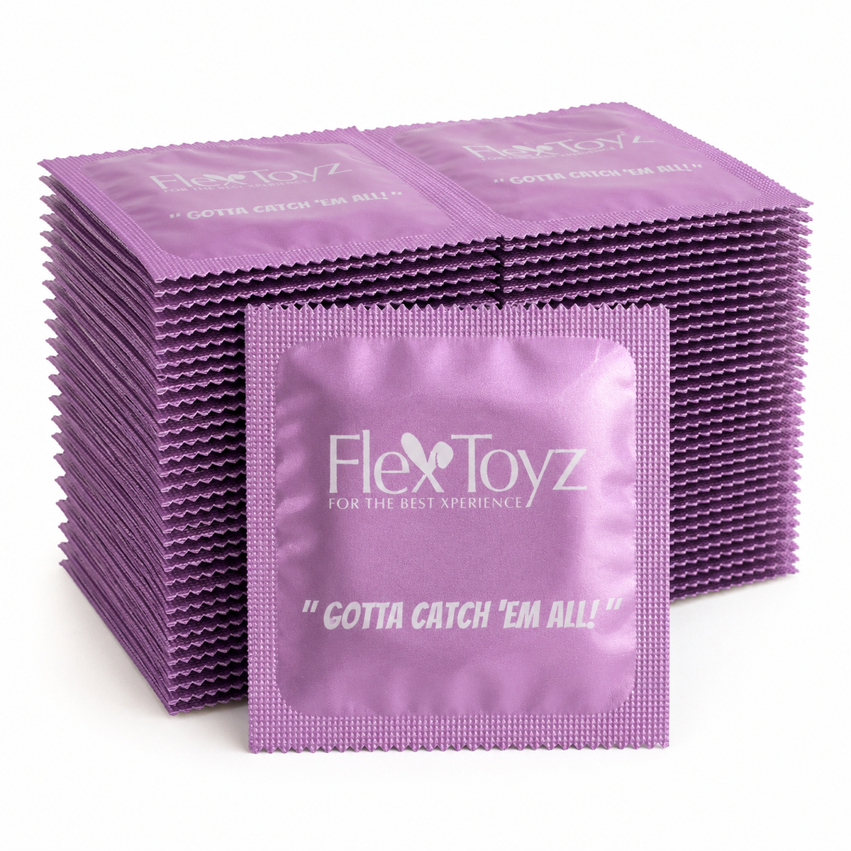 FlexToyz condooms voordeelverpakking met stapel roze foliezakjes van 100 stuks